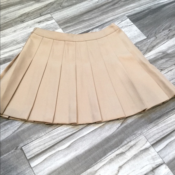 NWOT School Girl Pleated Skirt by Forever 21 in Size S - Picture 2 of 7